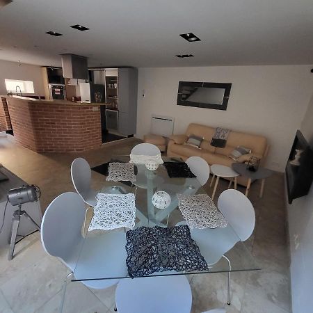 Agreable Maison De Ville A Villefranche Sur Saone Екстериор снимка
