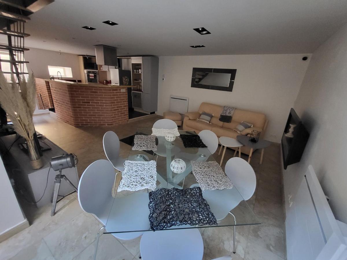Agreable Maison De Ville A Villefranche Sur Saone Екстериор снимка