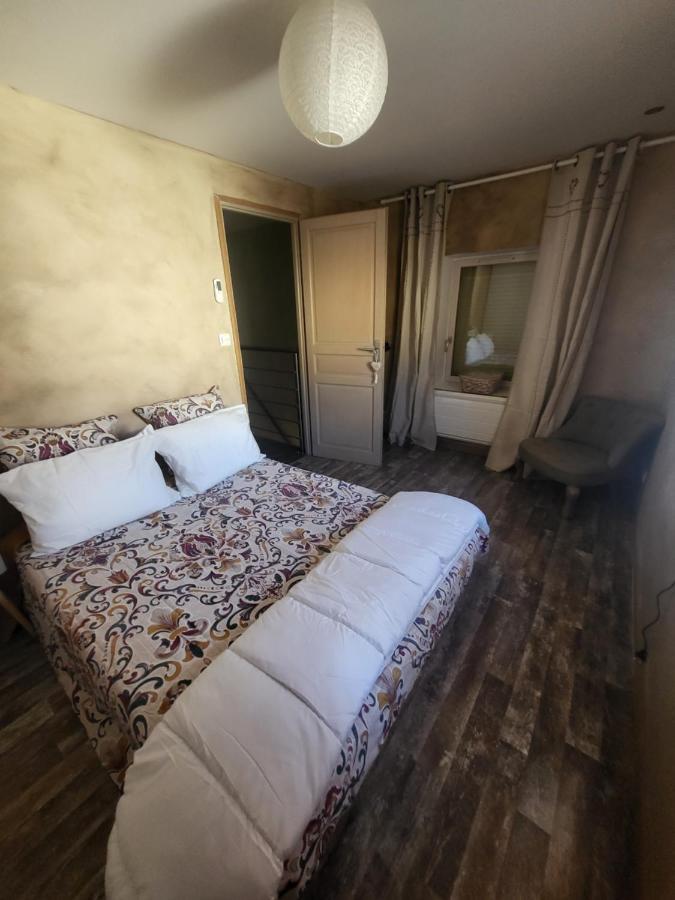 Agreable Maison De Ville A Villefranche Sur Saone Екстериор снимка
